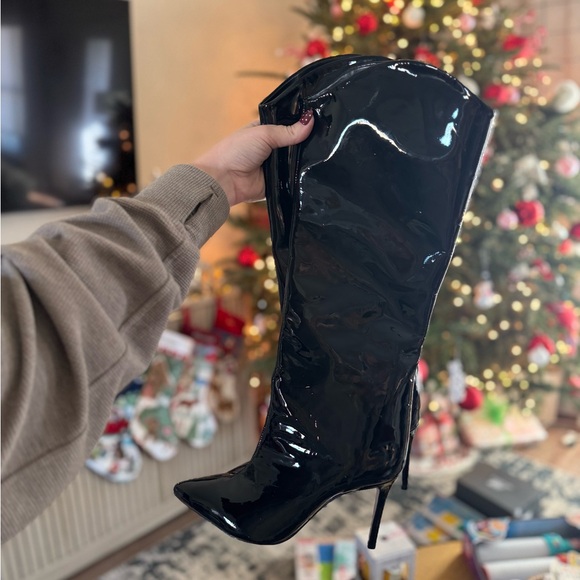 Schutz Black Women's Boots - Picture 2 of 2